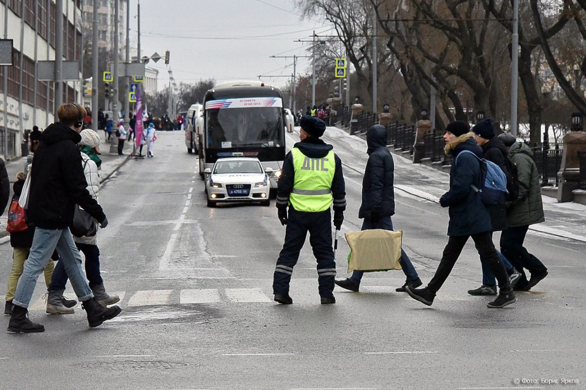 Горький опыт: мама погибшего на дороге ребенка встретится со студентами -  «Уральский рабочий»